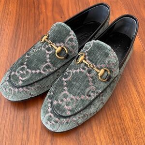 Gucci Horsebit Logo Loafers Velvet with Leather Trim Size 35
